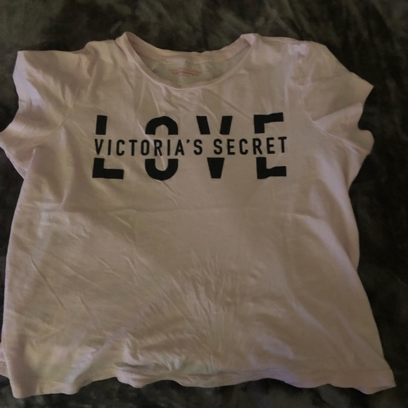 Victoria’s Secret T-shirt - Picture 1 of 4